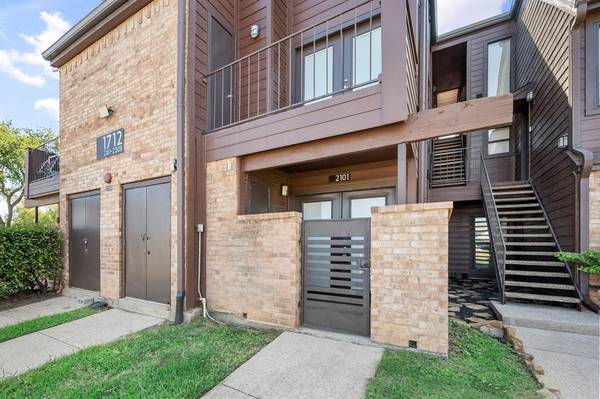 1712 Baird Farm Circle #2101, Arlington, TX 76006