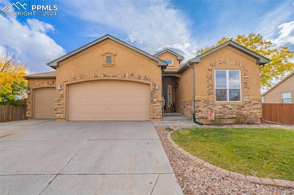 7652 Amberly DR, Colorado Springs, CO 80923