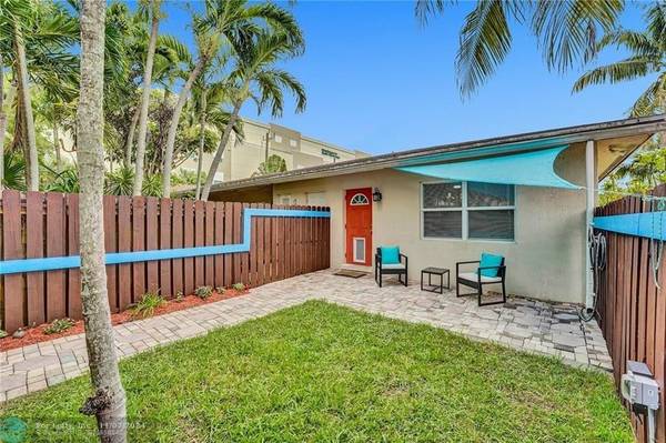 1348 HOLLY HEIGHTS  #14, Fort Lauderdale, FL 33304