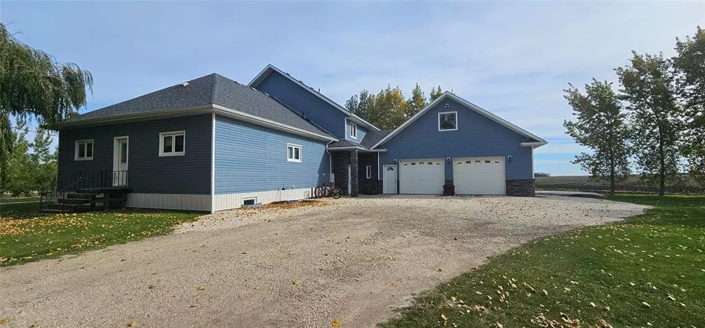 23155 ROAD 12 RD, Morris Rm, MB R0G 1E0