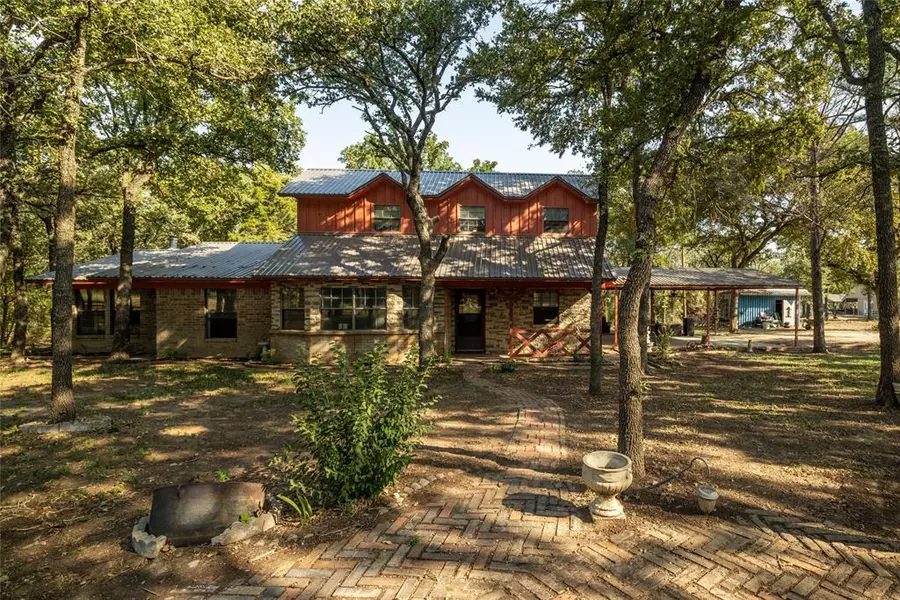 271 County Road 3480, Paradise, TX 76073