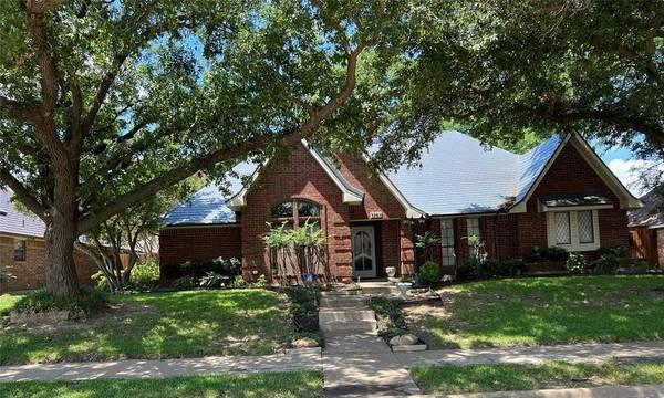 3705 Faulkner Drive,  Rowlett,  TX 75088