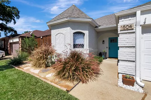 Grapevine, TX 76051,1504 Briarcrest Drive