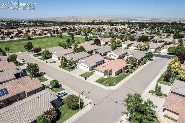 Pueblo, CO 81005,4907 Ferncrest DR