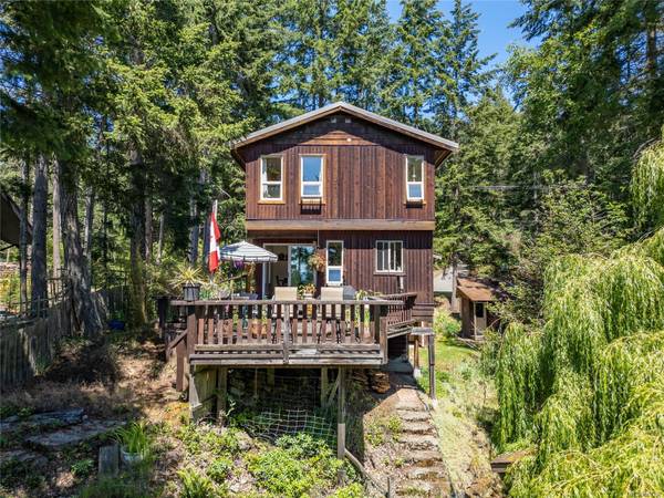 2791 Schooner Way, Pender Island, BC V0N 2M2