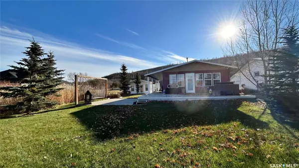 90 Riverside ROAD, Katepwa Beach, SK S0G 2Y0