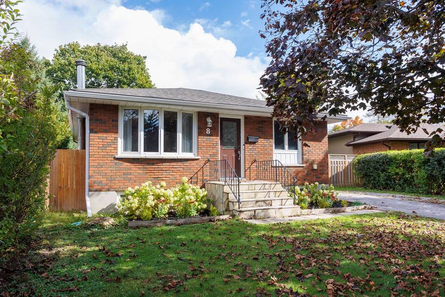 8 Roselyn CT, Kawartha Lakes, ON K9V 4T5