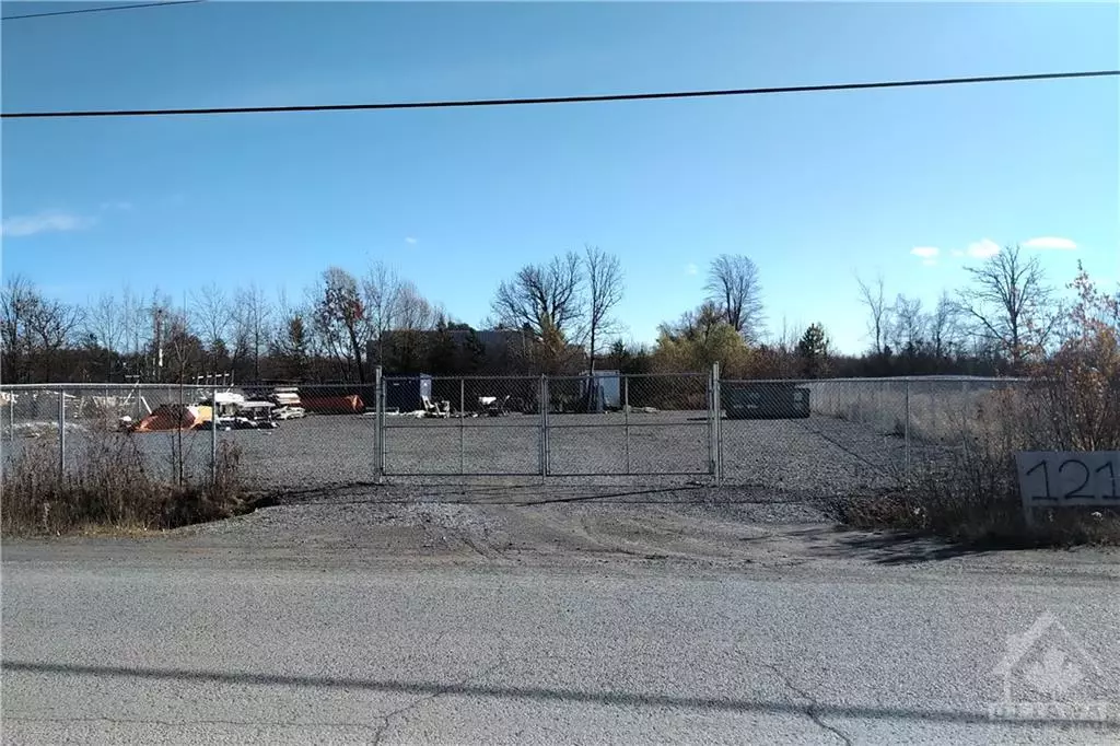 Ottawa, ON K0A 1L0,121 TANSLEY DR