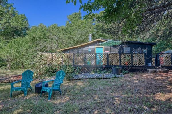 21225 E 3rd Street, Hinton, OK 73047