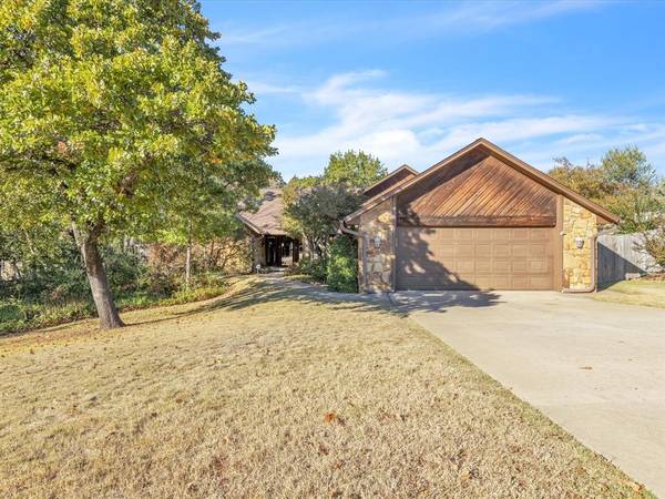 3009 E 32nd Street, Edmond, OK 73013