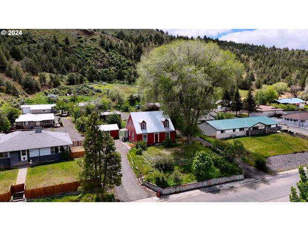 640 SE HILLCREST RD, John Day, OR 97845