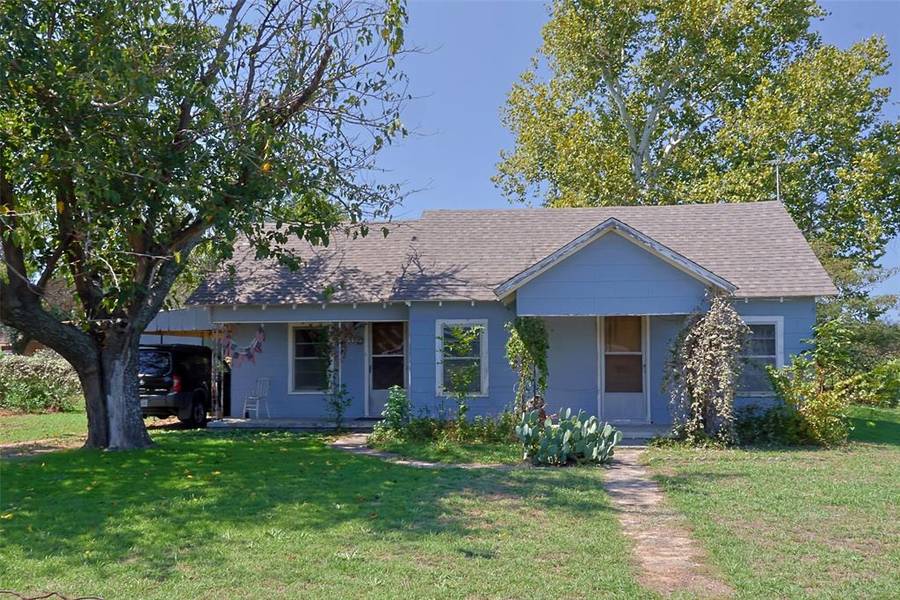 552 S Main Street, Springtown, TX 76082