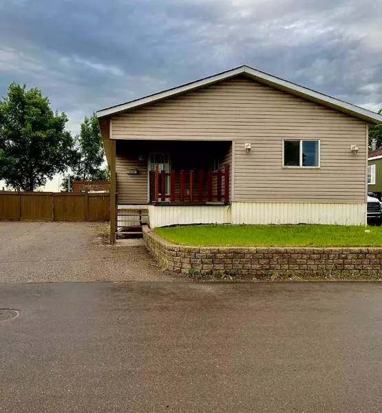 100 GRANDVIEW CRES, Fort Mcmurray, AB T9H4X6