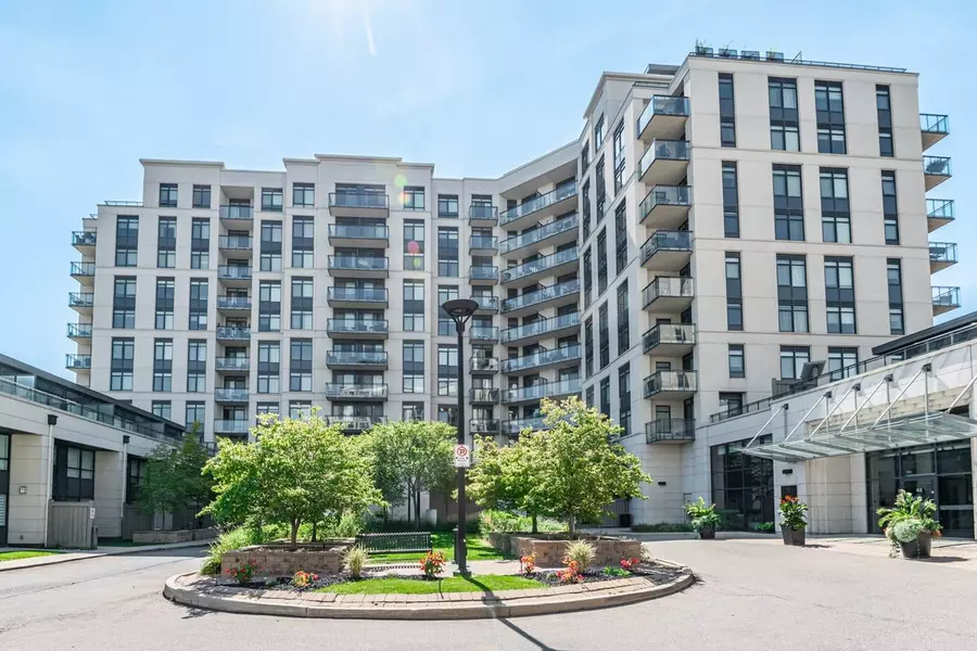 24 Woodstream BLVD N #607, Vaughan, ON L4L 8C4