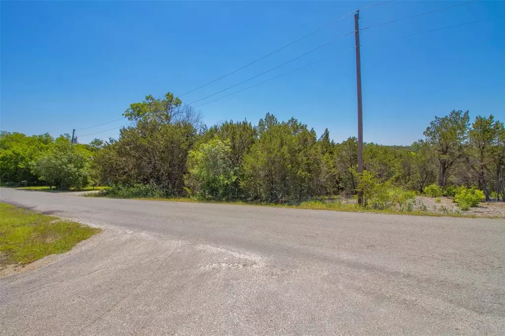 Granbury, TX 76048,807 Thicket Trail