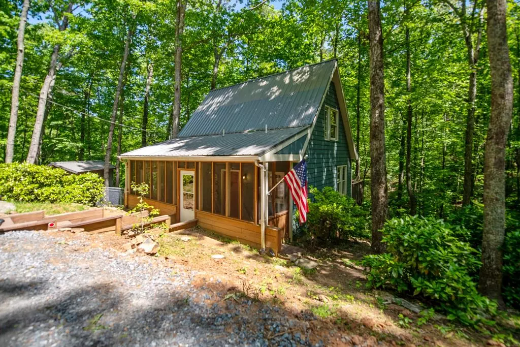 Ellijay, GA 30540,113 Jetty Drive