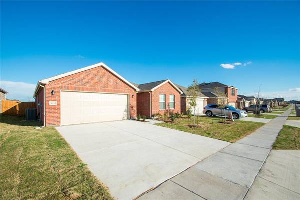 Fort Worth, TX 76131,10032 Pyrite Drive