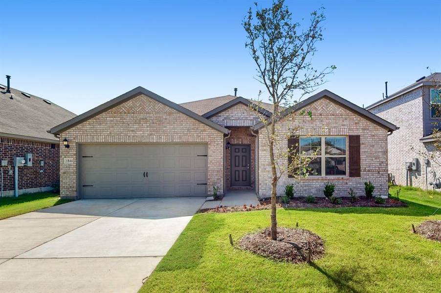 1844 Indian Grass Drive, Royse City, TX 75189