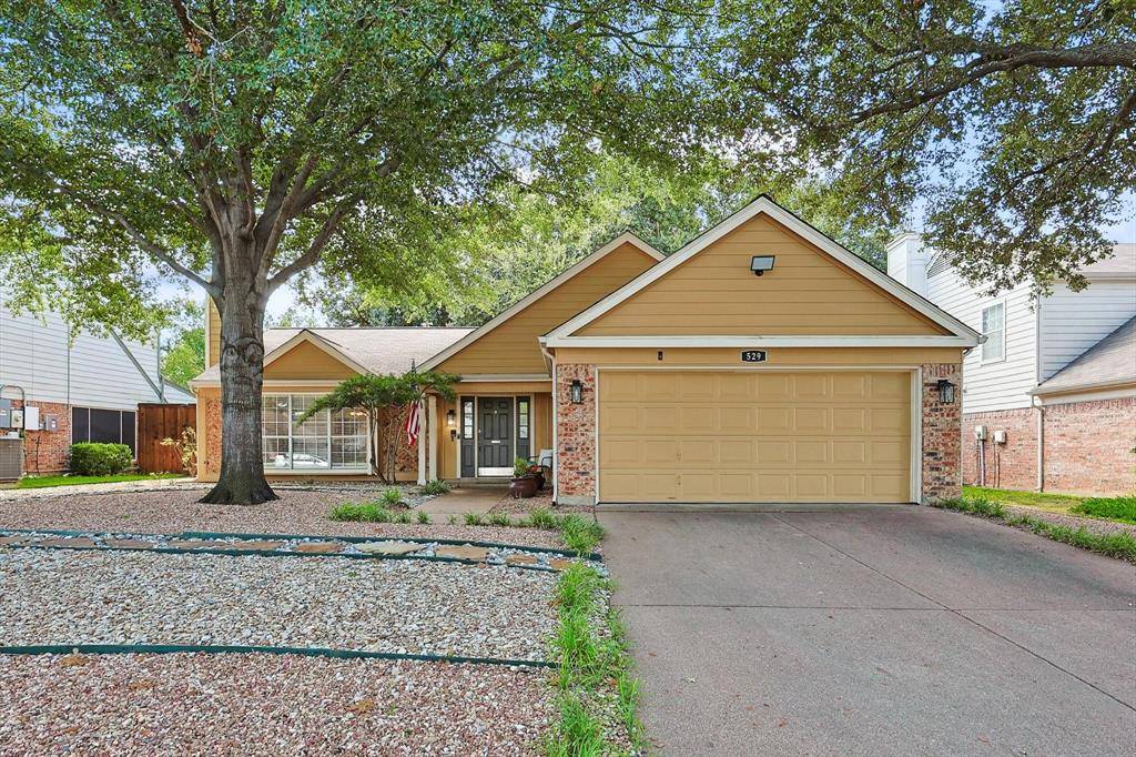 Grapevine, TX 76051,529 Chasewood Drive