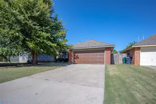 12277 SW 10th Street,  Yukon,  OK 73099