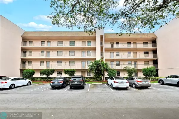 2748 NW 104th Ave  #303, Sunrise, FL 33322