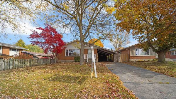 212 Carter AVE, Waterloo, ON N2J 3K6