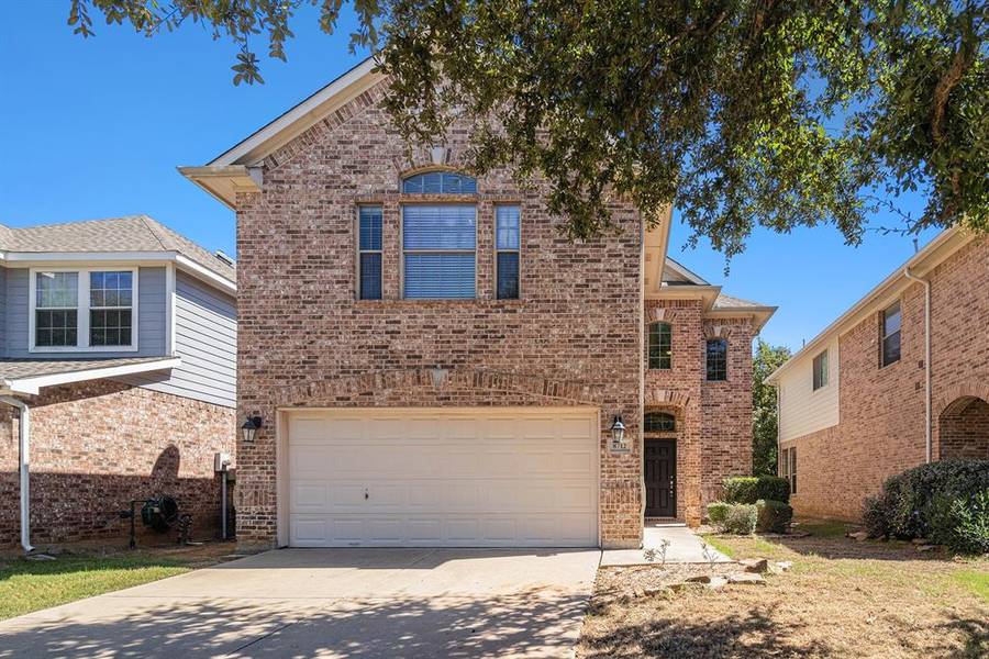 8712 Tyler Drive, Lantana, TX 76226