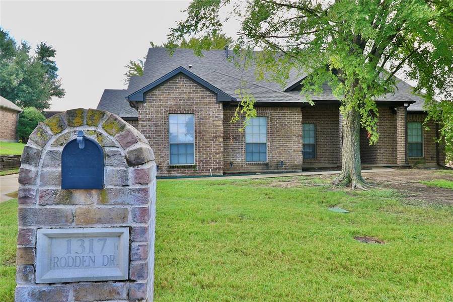 1317 Rodden Drive, Decatur, TX 76234