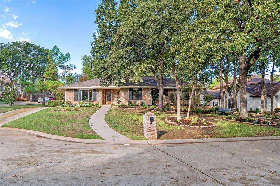 6 Cypress Court, Trophy Club, TX 76262