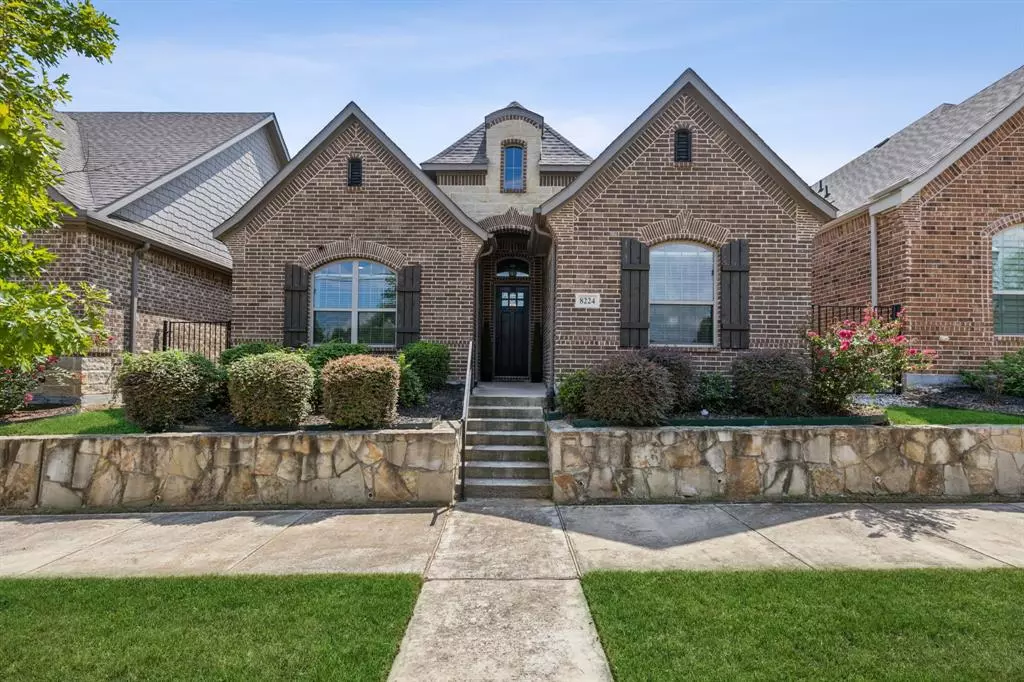 North Richland Hills, TX 76182,8224 Odell Street