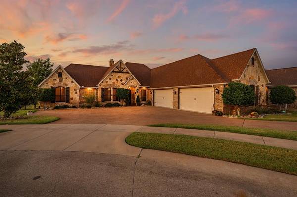 Granbury, TX 76048,1005 Sunset Bay Court