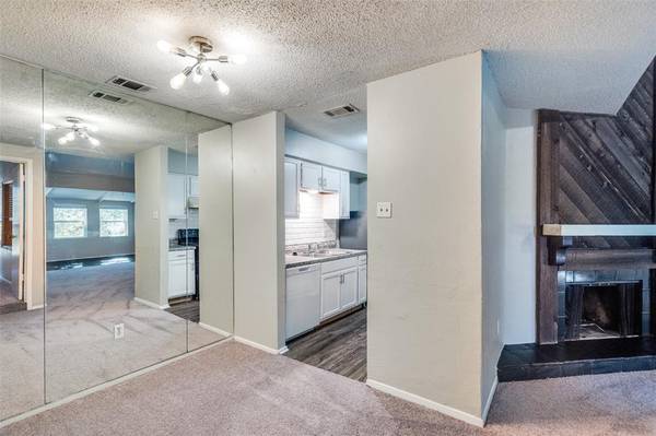 Dallas, TX 75243,9696 Walnut Street #1617