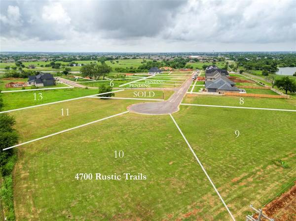 4700 Rustic Trails, Moore, OK 73160