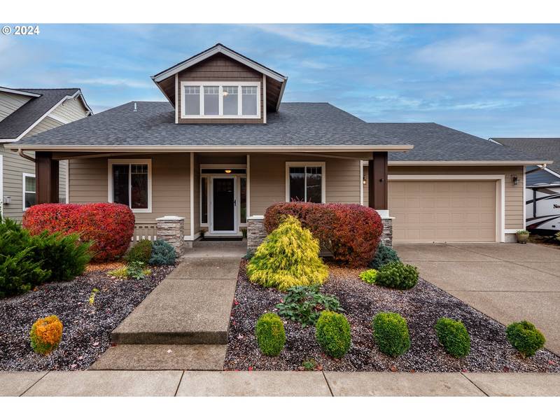 1440 MEADOW AVE, Silverton, OR 97381