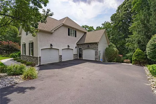 Upper Macungie Twp, PA 18106,7344 Lochhaven Court