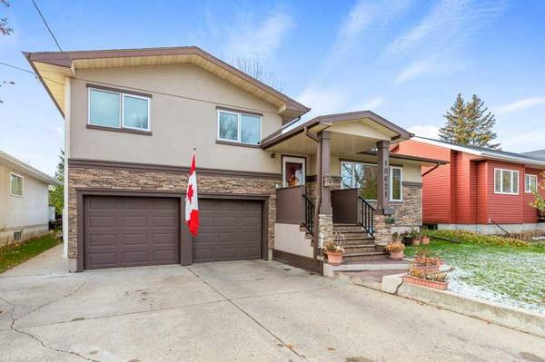 Edmonton, AB T6H 1K5,10621 60A AVE Northwest