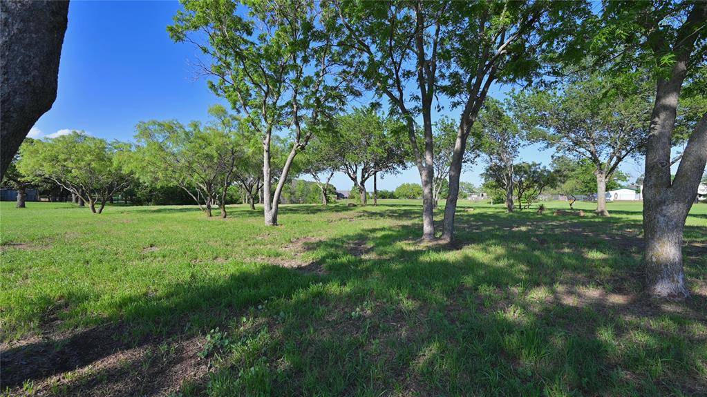 Nocona, TX 76255,510 E Locust Street