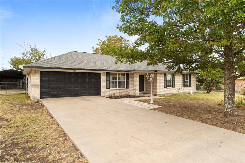 Celeste, TX 75423,708 Wolfe Run