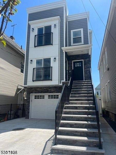 220 Erie st  1 St f #2, Elizabeth City, NJ 07206