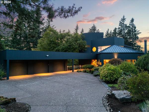 20967 SW MEADOW WAY, Tualatin, OR 97062