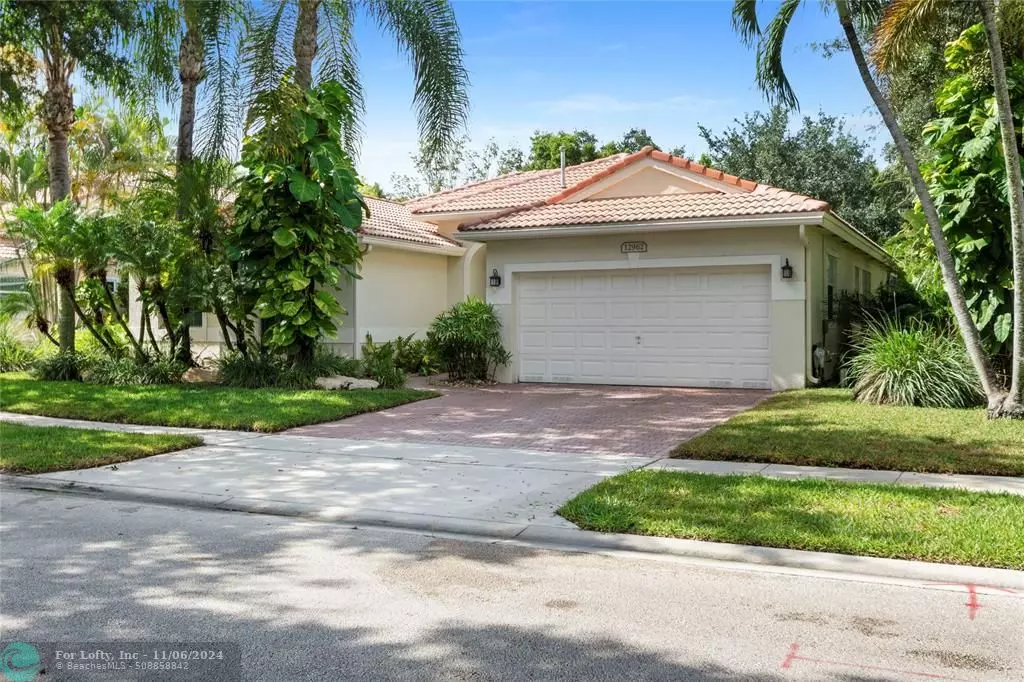 Pembroke Pines, FL 33028,12962 NW 18th Mnr