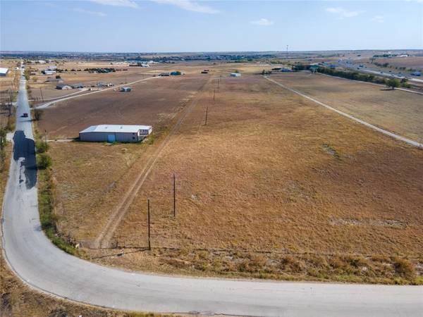 New Fairview, TX 76078,2433 County Road 4421