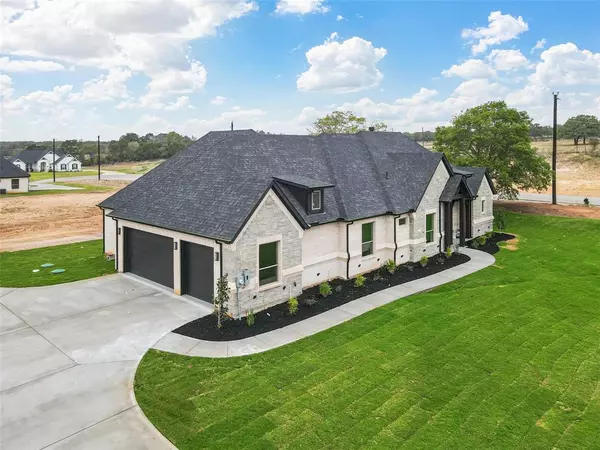 Azle, TX 76020,155 Briar Patch Road