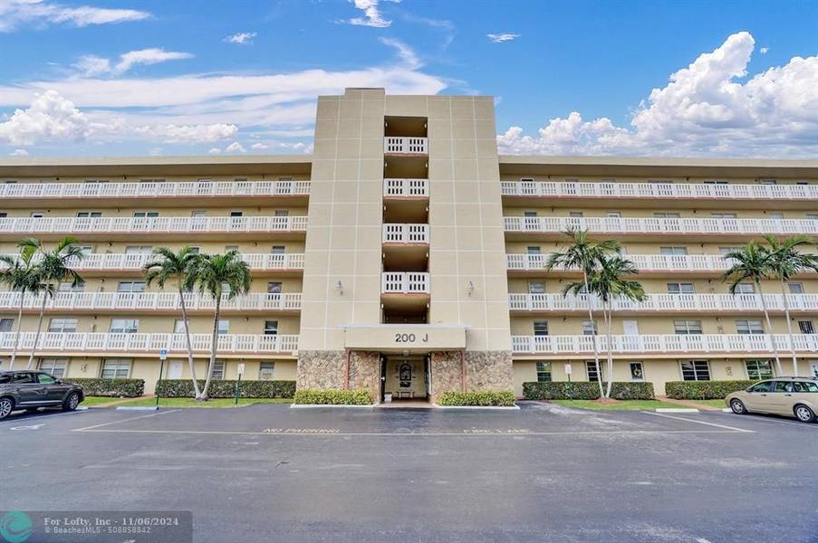 200 SE 5th Ave  #601, Dania Beach, FL 33004