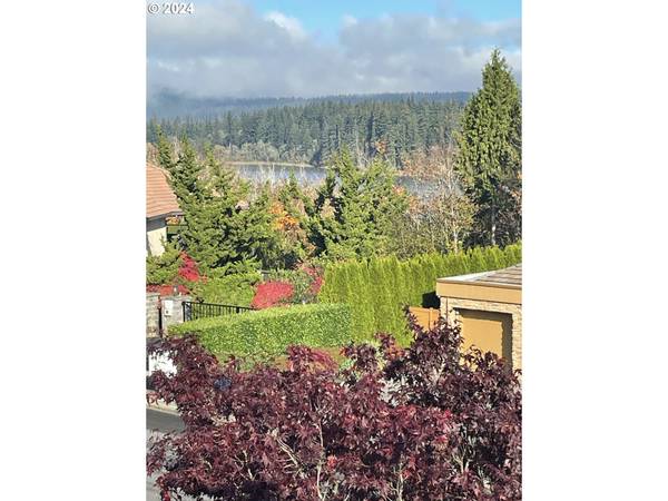 Camas, WA 98607,2138 NW LACAMAS DR