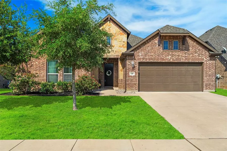 228 Prairie Oak Court, Burleson, TX 76028