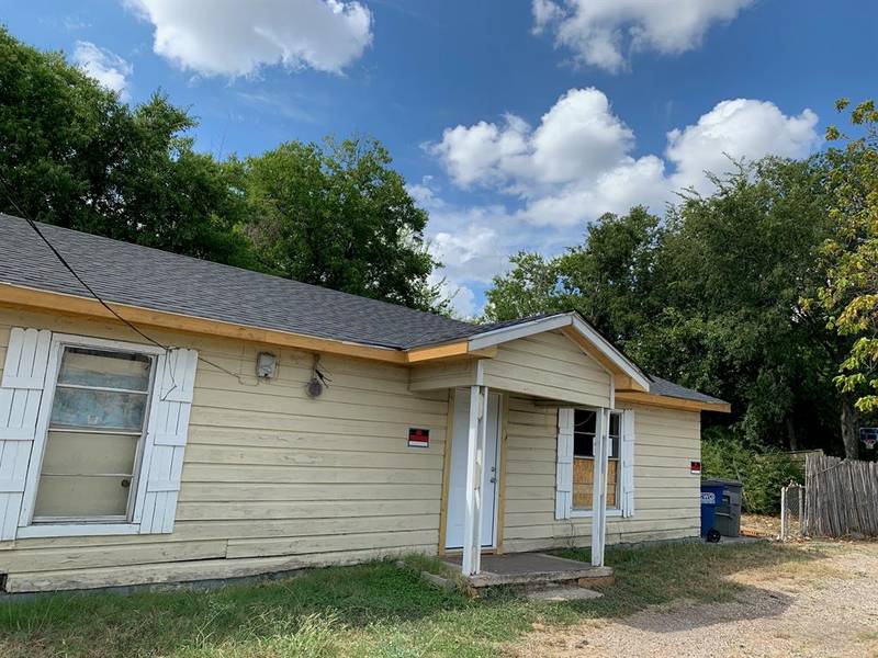 3505 CUMBERLAND, Lancaster, TX 75146