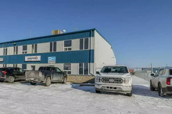 8 Gateway BLVD #3, Rural Clearwater County, AB T4T 2A3