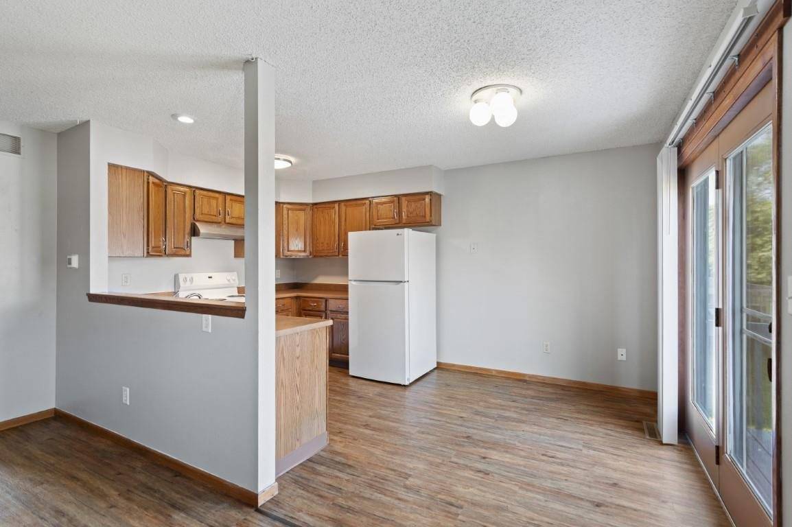 Iowa City, IA 52240,2826 Muscatine Ave