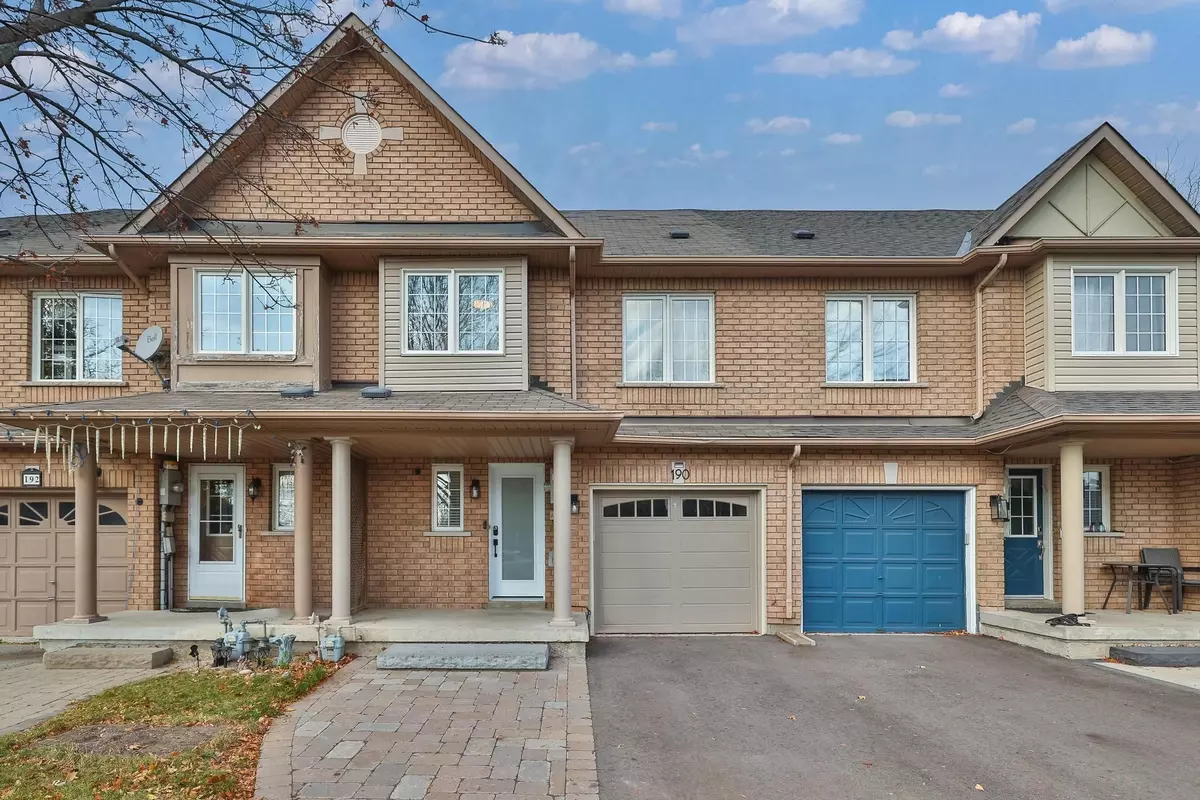 Newmarket, ON L3X 2T4,190 Coleridge DR